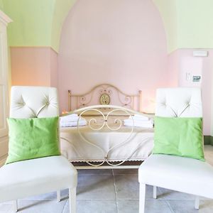 Camera con letto king size